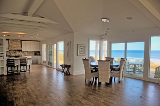 4 BR Pet-Friendly Vacation Rental House