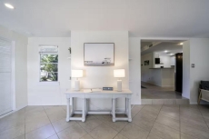 Beautiful 2bd with River Views & Amazing Sunsets