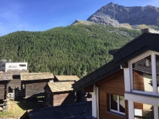 Top floor, central apartment with stunning views