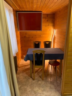 Cozy top floor apartment with stunning views