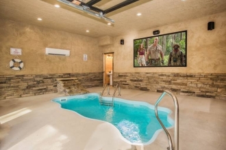 1 BR Mountain View Cabin Rental in Gatlinburg, Tennessee