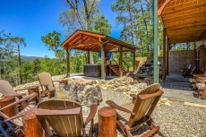Gatlinburg Overlook - Bear Tracts Vacation Cabins