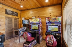 Gatlinburg Overlook - Bear Tracts Vacation Cabins