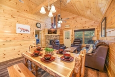 Crazy Like a Fox - Bear Tracts Vacation Cabins