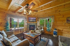 Almost Bearadise - Bear Tracts Vacation Cabins