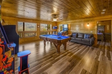Royal Vista - Bear Tracts Vacation Cabins