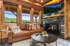 Bear Splash Adventure - Bear Tracts Vacation Cabins