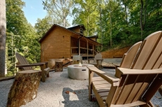 A Miracle in the Smokies - Bear Tracts Vacation Cabins