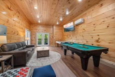 Red Sky Retreat - Bear Tracts Vacation Cabins