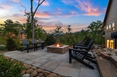 Red Sky Retreat - Bear Tracts Vacation Cabins