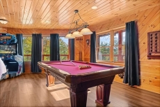 Evergreen Escape - Bear Tracts Vacation Cabins