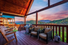 Abounding Grace - Bear Tracts Vacation Cabins