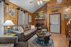 Hidden Vineyard - Bear Tracts Vacation Cabins