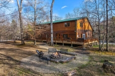 Apalachee Pool lodge - Bear Tracts Vacation Cabins
