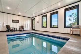 5 BR Private Pool Cabin Rental in Sevierville, Tennessee