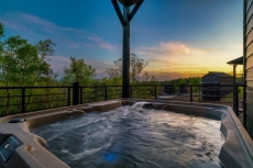 Smokies Sunset Splash - Bear Tracts Vacation Cabins