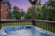 Creekside Lodge - Bear Tracts Vacation Cabins