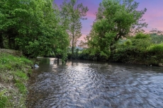 Creekside Lodge - Bear Tracts Vacation Cabins