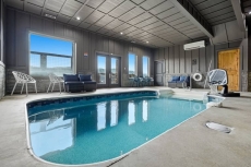 4 BR Pet-Friendly Cabin Rental