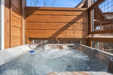 Shangrila Splashing Views - Bear Tracts Vacation Cabins