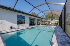 Modern Escape | Stars Vacation Rentals