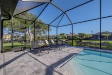 Modern Escape | Stars Vacation Rentals