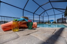 Sun Soaked | Stars Vacation Rentals