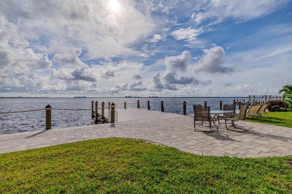 3 Bedrooms Pet Friendly House Rental in Cape Coral, Florida