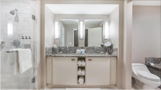 Lux Beachfront Hotel Condo: Upscale & Central