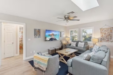 Villa Jaclyn - Gulf Access, Hot Tub & Pet Friendly