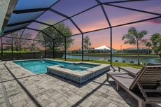 4 BR Pet-Friendly Condo Rental