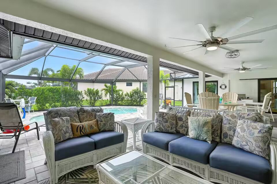 4 Bedrooms Pet Friendly Condo Rental in Cape Coral, Florida