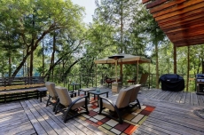 1 BR Pet-Friendly House Rental