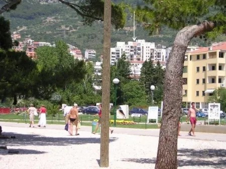 2 Bedrooms Apartment Rental in Makarska, Croatia