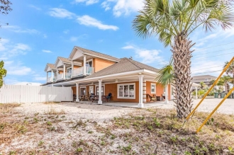 9 BR House Rental in Pensacola Beach, Florida