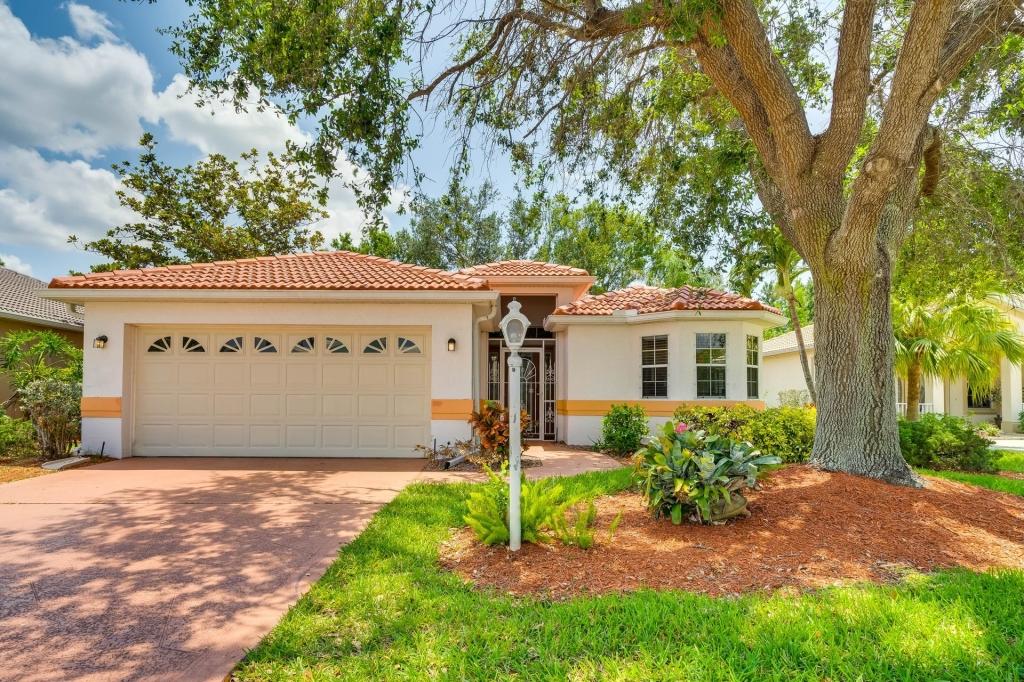 2 Bedrooms Resort Rental in North Fort Myers, Florida