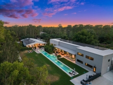 VIEW OF MAIN HOUSE & GUEST HOUSE