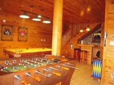 Can't Bear To Leave - Cathy’s Cabins of Pigeon Forge