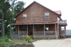 Cabin for rent in Mountain View Arkansas