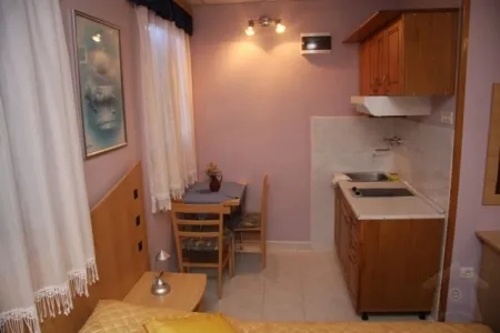 Studio Rental in Vis, CroatiaStudio rental in Vis, Croatia