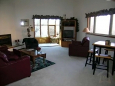 2 Bedrooms Condo Brown's Getaway
