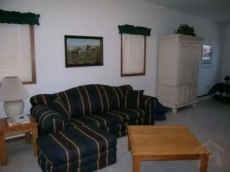 2 Bedrooms Condo Brown's Getaway