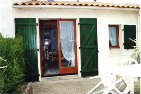 1 Bedroom Villa Rental in Limoges, France