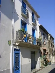 2 Bedrooms Apartment Rental in Laroque des Alberes, France