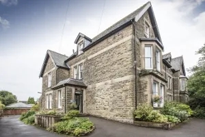 9 Bedrooms House Rental in Buxton, United Kingdom