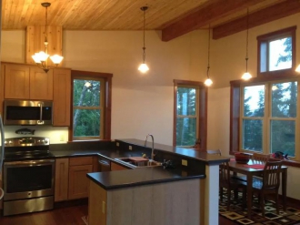 3 BR Cabin Rental in Homer, Alaska