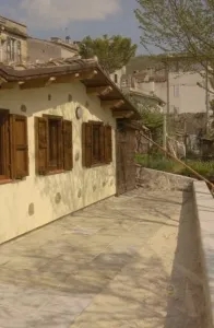 3 Bedrooms Villa Rental in Valle San Giovanni, Italy
