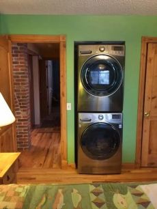 Popular 3 bedroom Remodel in best HCH building