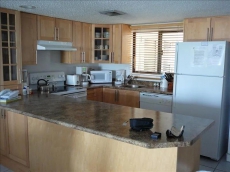 Your Dream Vacation is Affordable! 2BR-2bath Oceanfront Condo Seasonal Discount!