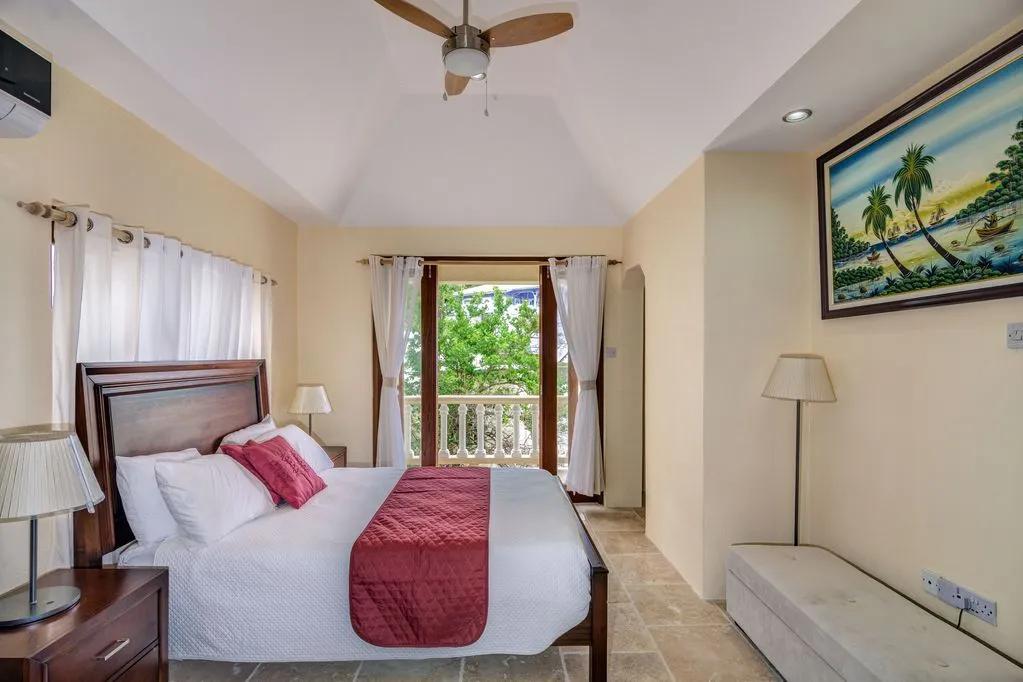 2 Bedrooms Villa Rental in Saint vincent and the grenadines, Saint vincent and the grenadines